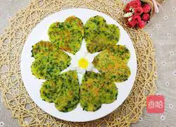 Illustration of how to make chive egg pancake 12