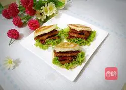 Illustration of how to make tenderloin patties 20