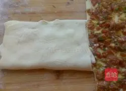 Illustration of how to make green onion thousand-layer meatloaf 7