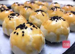 Egg Yolk Crisp (32 Mini Versions) Recipe 16