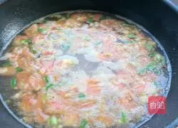 Illustration of how to make tomato and egg braised cake 16