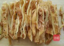 Illustration of how to make vegetarian fried noodles 3