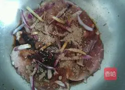 Illustration of how to make fried cumin-flavored meatloaf 11