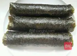 Illustration of how to make homemade sushi 8