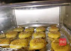 Illustration of making bean paste crisp cake 15