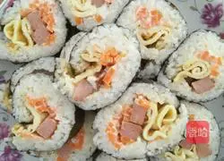 Illustration of how to make sushi 5