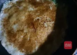 Illustration of how to make egg pancakes 4