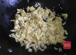 Leek and Egg Pie Recipe Illustration 7