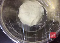  Illustration of how to make vermicelli meat pie 4