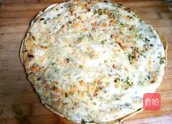 Illustration of how to make golden cakes with minced green onions and butter 8