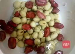 Illustration of how to make walnut soy milk 2