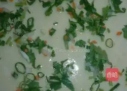 Illustration of how to make scallion pancakes 5