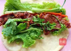 Illustration of how to make burritos 16