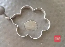 Illustration of how to make pan-fried potato pancakes 7