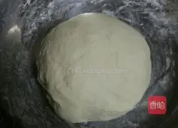 Illustration of how to make green onion hand cakes 4