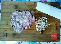 Illustration of how to make crispy corn pancakes 3