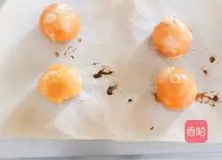 Illustration of how to make red bean paste and egg yolk cake 4