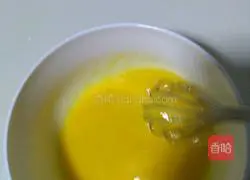 Illustration of how to make fruit waffles 2