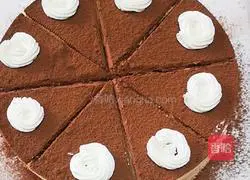 Illustration of how to make 8-inch tiramisu 19