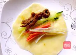 Illustration of how to make steamed cakes with shredded pork 14