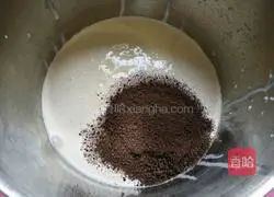 Chocolate Oreo Salted Cream Cake (Six Inches) Recipe Illustration 5