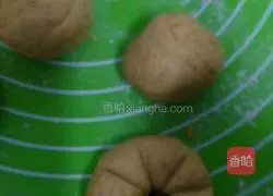 Illustration of how to make cute pumpkin cake 5