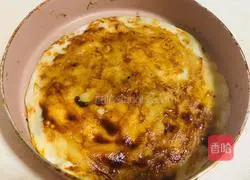 Illustration of how to make pancakes and fruits 11