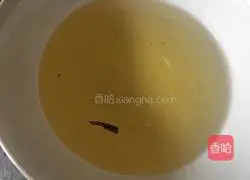 Illustration of how to make fennel egg cake 3