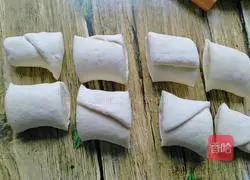 Illustration of how to make roasted sesame biscuits 6