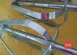 Illustration of how to make banana muffins 5