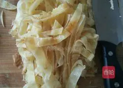 Illustration of how to make fried egg pancakes 2