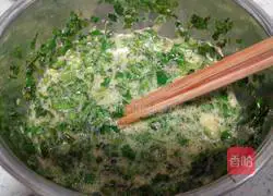 Illustration of how to make coriander and goose egg pancakes (winter solstice folk recipe) 4