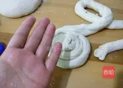 Illustration of making garlic sprouts and puff pastry 12