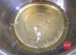 Illustration of how to make original chiffon cake (8 inches) 3