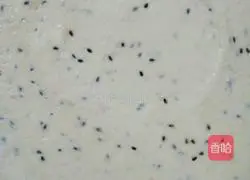 Illustration of how to make scallion pancakes 5