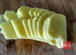 Illustration of how to make pastoral potato pancakes 6