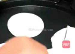 Illustration of making oil-free glutinous rice cakes 5