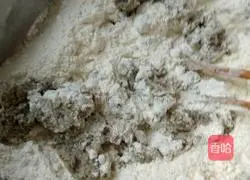 Illustration of how to make bean dregs cake 1