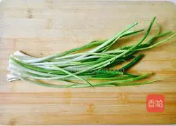 Illustration of how to make scallion pancakes (electric pancake version) 6