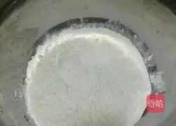 Illustration of how to make green onion hand cakes 1