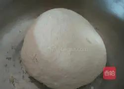 Illustration of how to make shrimp and fungus vegetable cake 1 