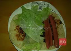 Illustration of how to make egg-filled pancakes 7