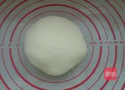 Illustration of how to make screw cakes 1