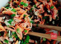 Illustration of how to make colorful egg pancakes 3