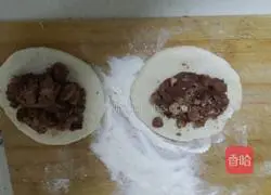 Illustration of how to bake red bean cake 4