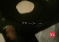 Illustration of how to make pancakes 4