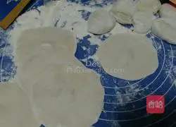 Illustration of how to make door nail meatloaf 7