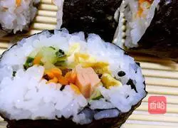 Salad sushi Practice illustration 4