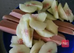 Ham Illustration of how to make peach sushi 2