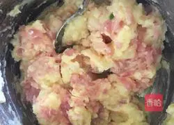 Illustration of how to make spicy potato patties 5